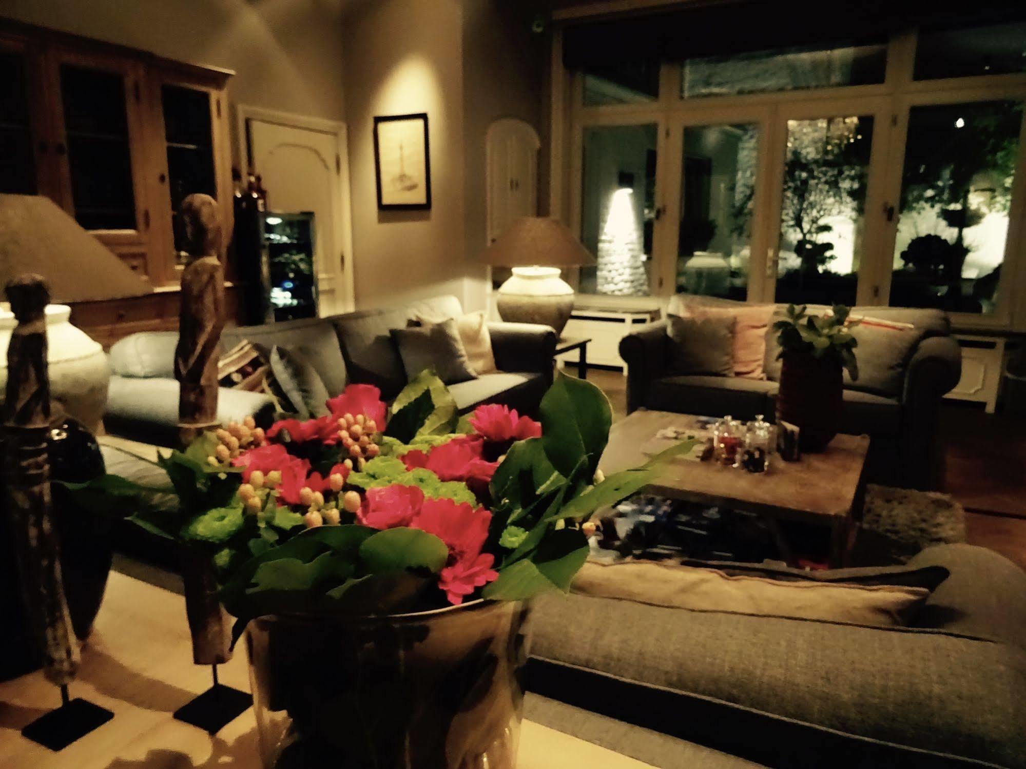B&B De Bornedrager บรูจส์ ภายนอก รูปภาพ