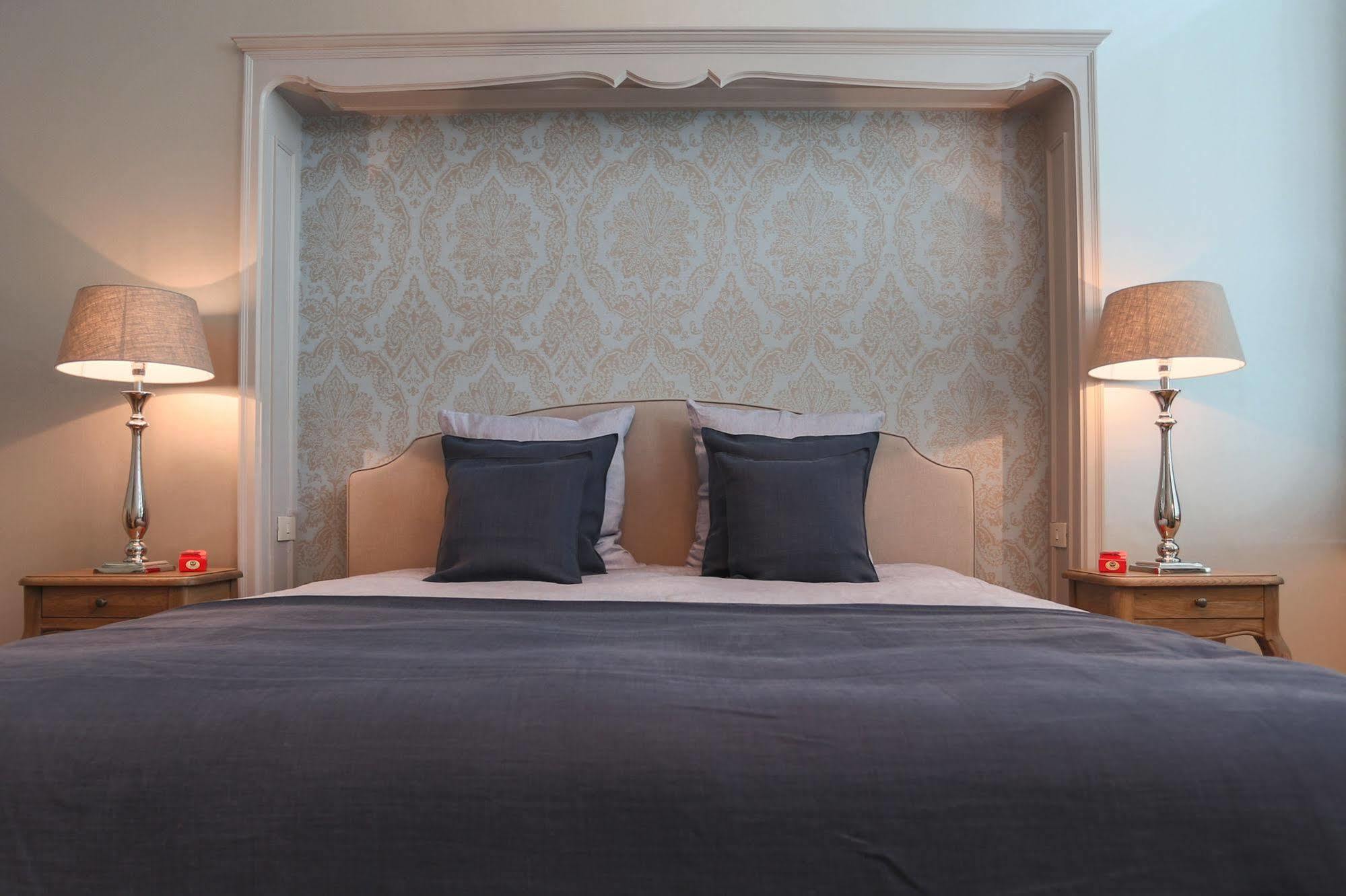 B&B De Bornedrager บรูจส์ ภายนอก รูปภาพ